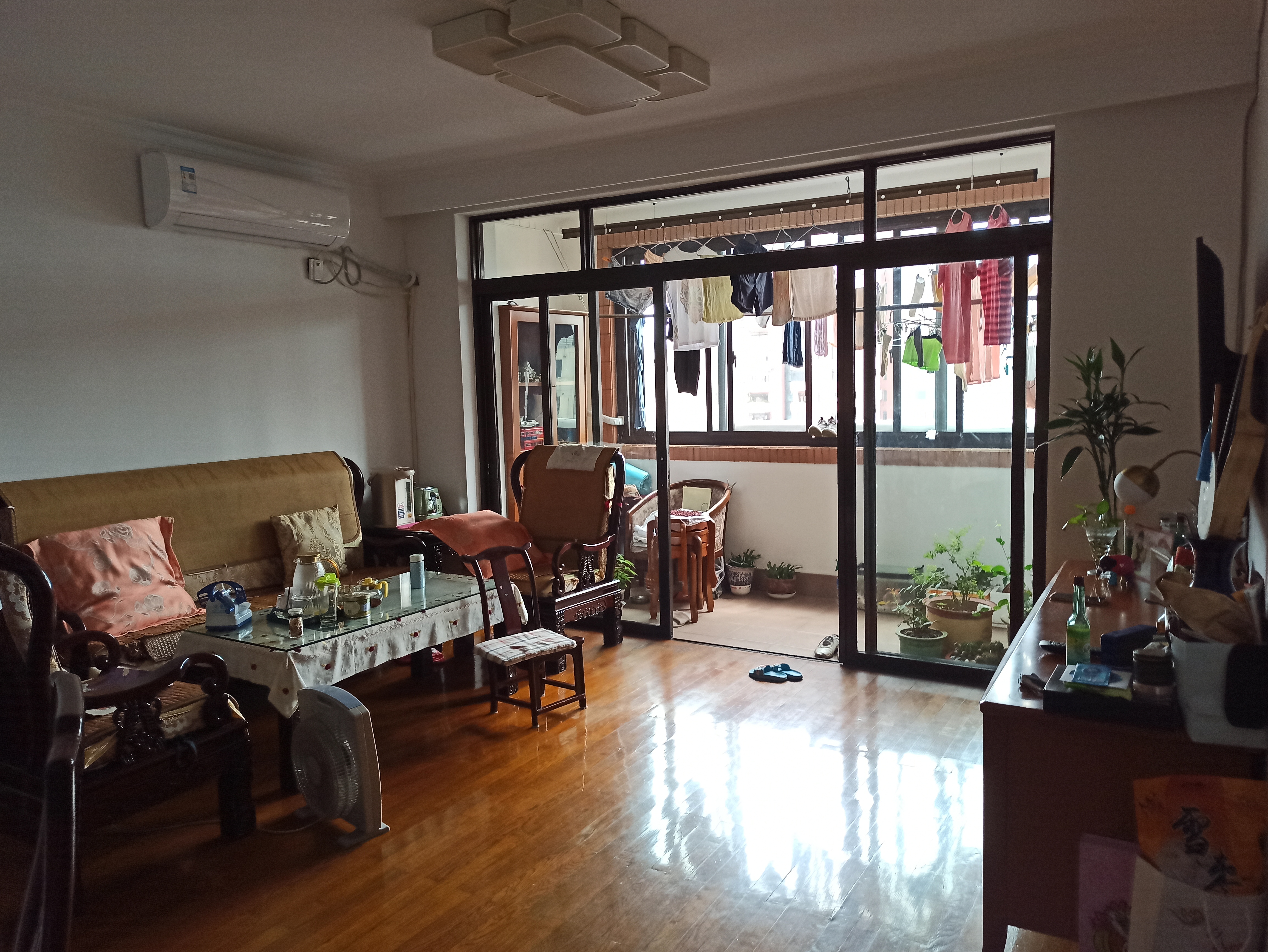 芜湖金兰花苑二手房 3室2厅 165 64平 1530万 芜湖美凯龙爱家